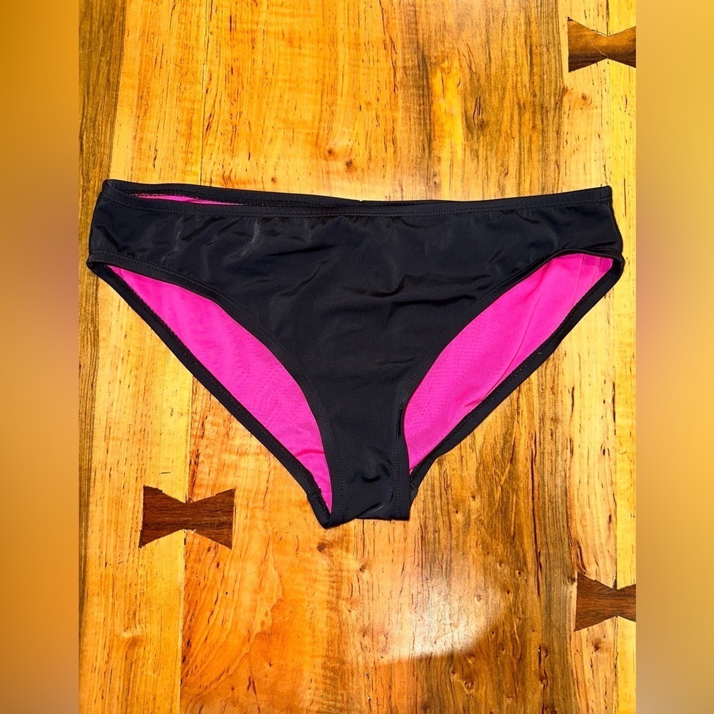 Urban Sea Black Bikini Bottom Ruffle Back XL
